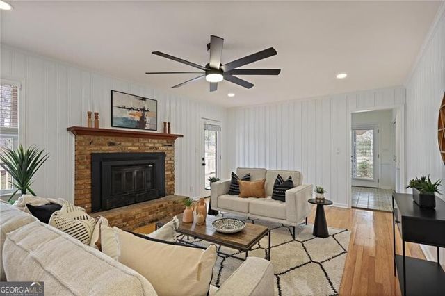 840 Hickory Drive SW, Marietta, GA 30064