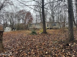 174 Veterans Rd, Sweetwater, TN 37874