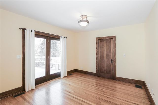 354 Hawthorne Boulevard, Glen Ellyn, IL 60137