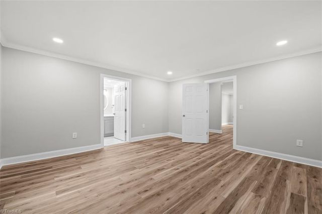 805 W 5th Avenue, Lexington, NC 27292