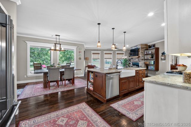 29141 E 21st Place S, Broken Arrow, OK 74014