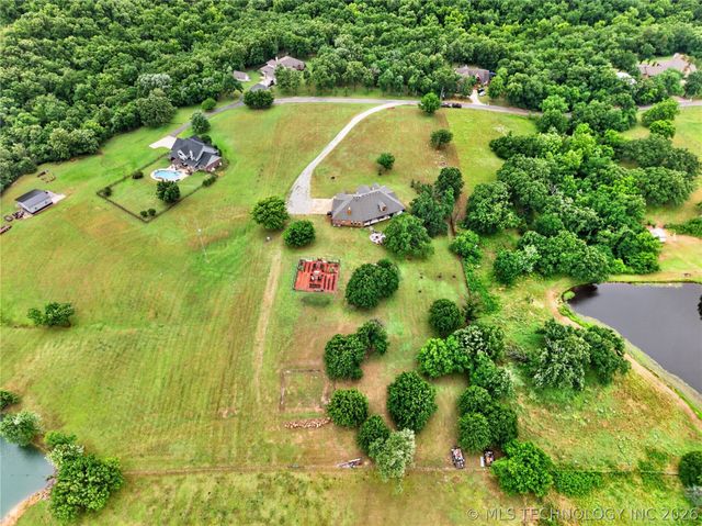 29141 E 21st Place S, Broken Arrow, OK 74014