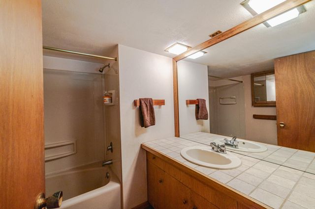 9350 Blaylock Circle, Prior Lake, MN 55372