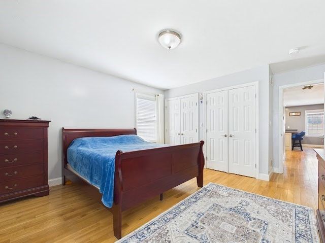 19 Abington Ln., Fall River, MA 02721
