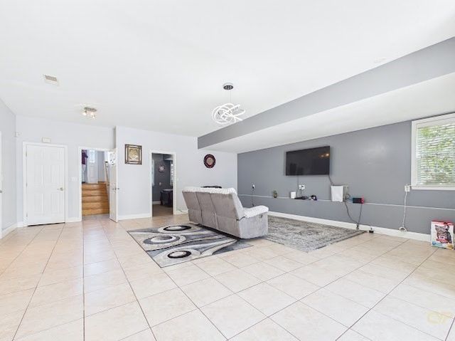 19 Abington Ln., Fall River, MA 02721