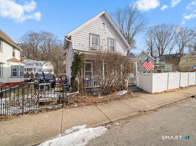 182 Broad Street, Norwich, CT 06360