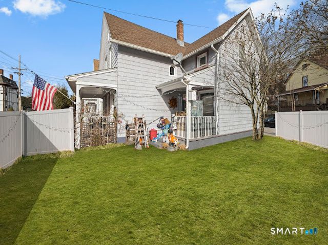 182 Broad Street, Norwich, CT 06360