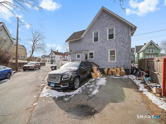 182 Broad Street, Norwich, CT 06360