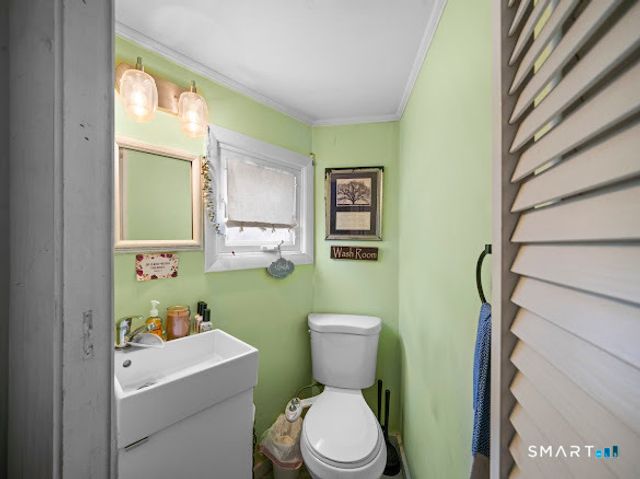 182 Broad Street, Norwich, CT 06360