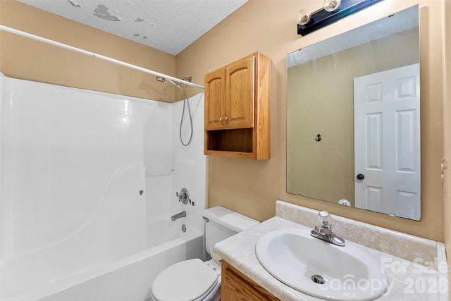 105 Trotter Lane, Kings Mountain, NC 28086