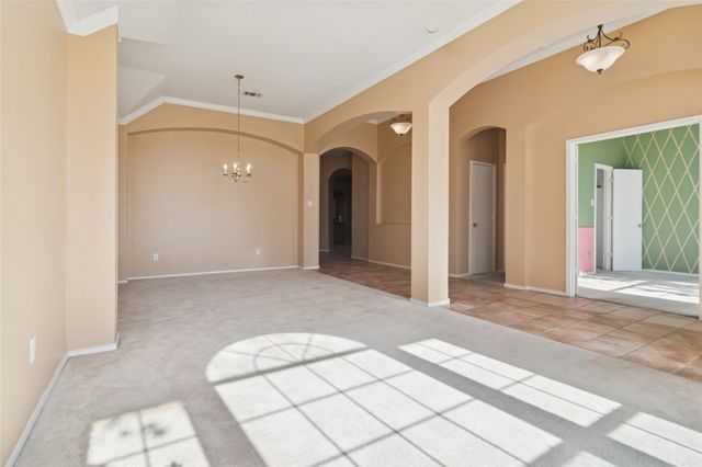 1071 Streamside Drive, Cedar Hill, TX 75104