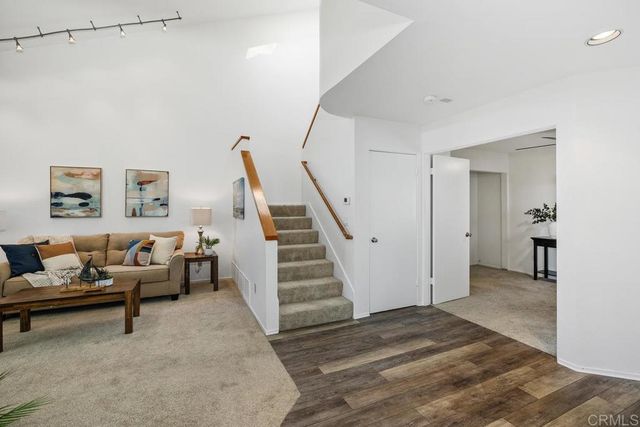 6371 Caminito Del Pastel, San Diego, CA 92111