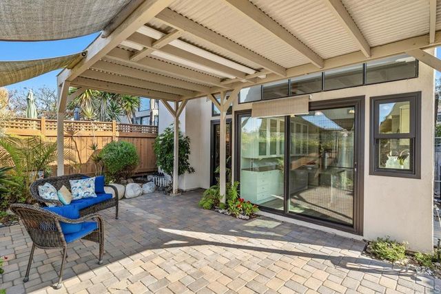 6371 Caminito Del Pastel, San Diego, CA 92111