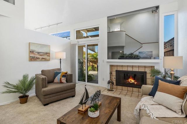 6371 Caminito Del Pastel, San Diego, CA 92111