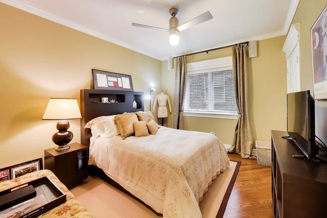 5526 N Winthrop Avenue 2N, Chicago, IL 60640