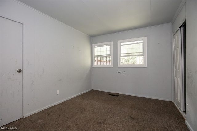 17614 Rook Circle, Cleveland, OH 44112