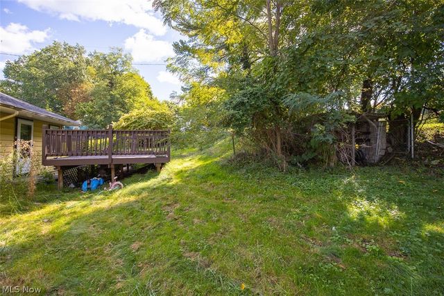 17614 Rook Circle, Cleveland, OH 44112