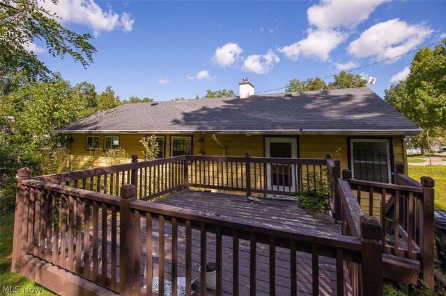 17614 Rook Circle, Cleveland, OH 44112