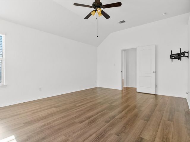 400 Elk Run Drive, Fort Worth, TX 76140