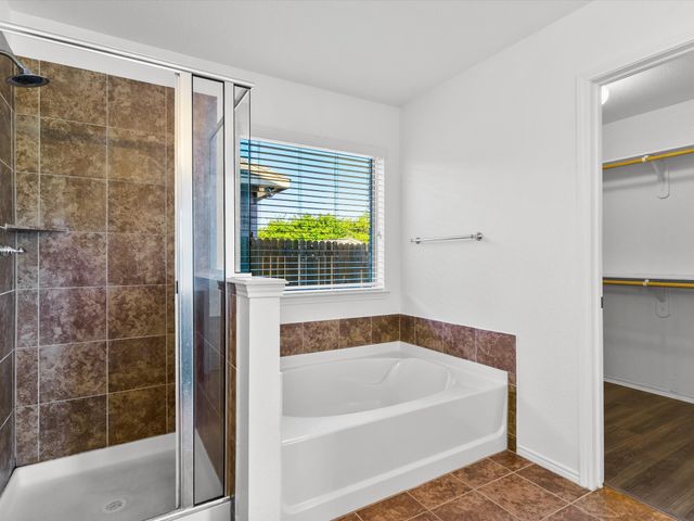 400 Elk Run Drive, Fort Worth, TX 76140