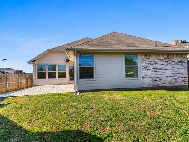 400 Elk Run Drive, Fort Worth, TX 76140