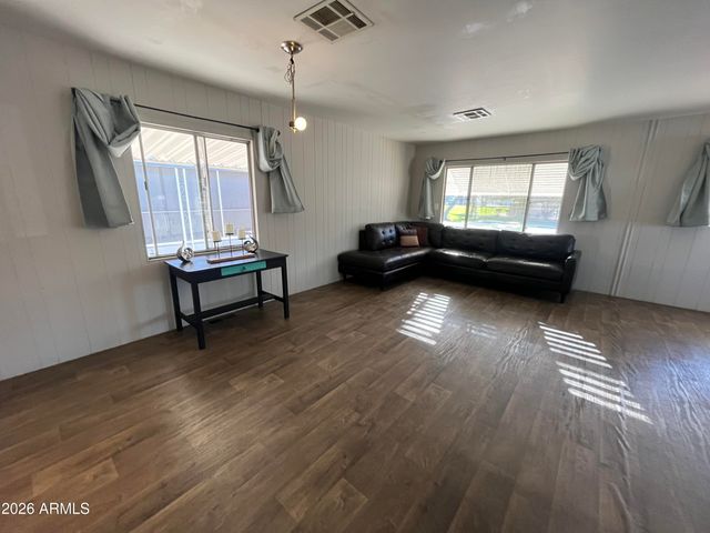 10960 N 67TH Avenue 155, Glendale, AZ 85304