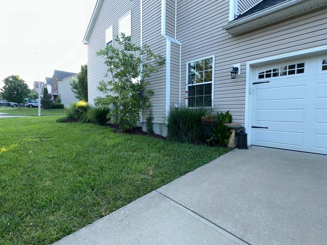 3784 Blue Bonnet Drive, Lexington, KY 40514