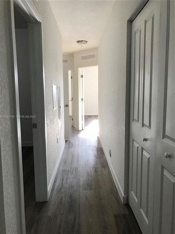 15650 SW 136 St. 103, Miami, FL 33196