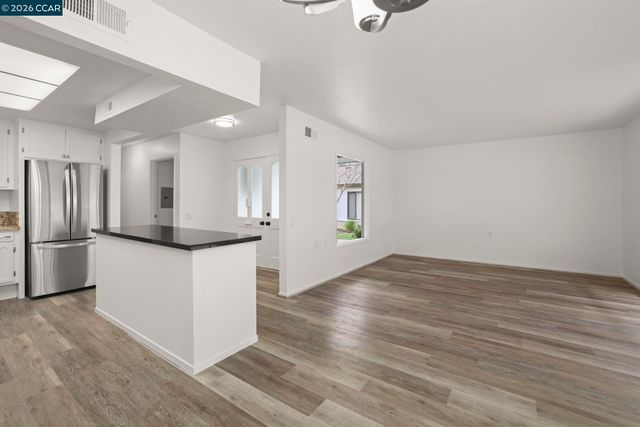 1168 Leisure Ln 1, Walnut Creek, CA 94595