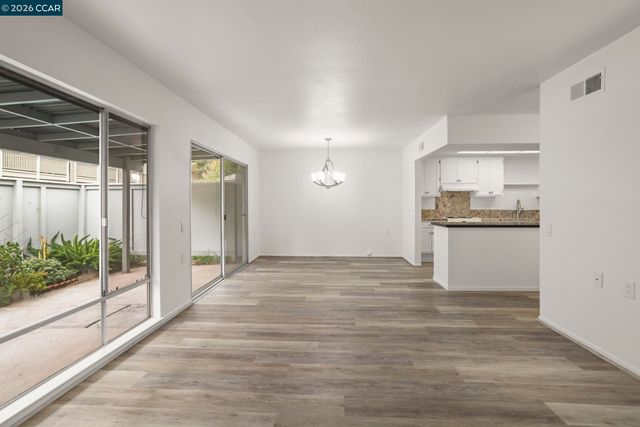 1168 Leisure Ln 1, Walnut Creek, CA 94595