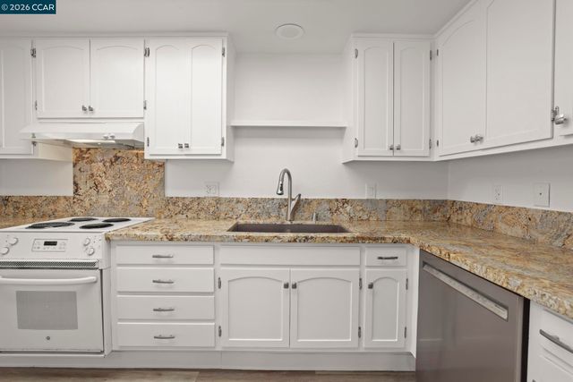 1168 Leisure Ln 1, Walnut Creek, CA 94595