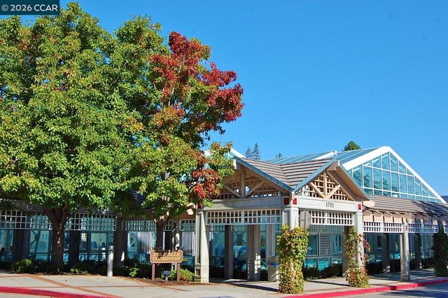 1168 Leisure Ln 1, Walnut Creek, CA 94595