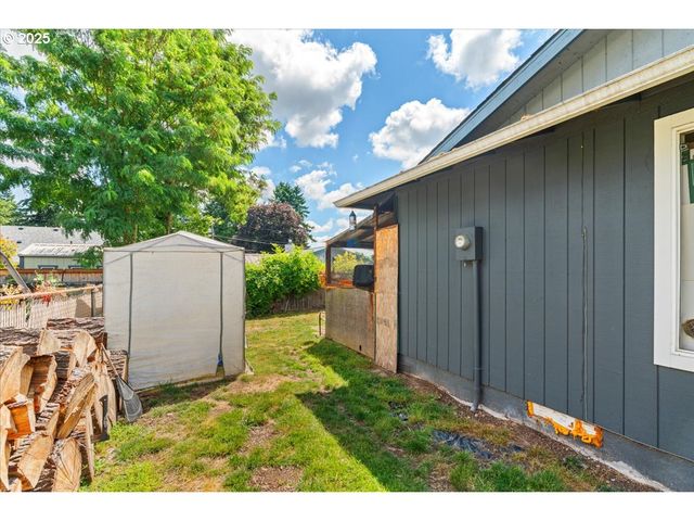 1146 Se 149TH Pl, Portland, OR 97233