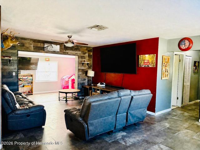 7670 Pinehurst Drive, Spring Hill, FL 34606