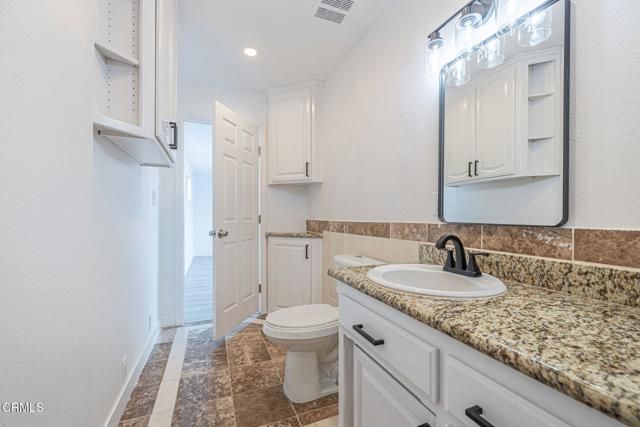 39047 Juniper Tree Road, Palmdale, CA 93551