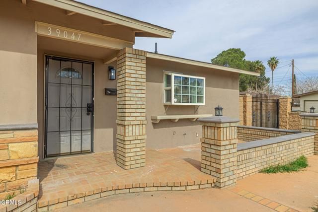 39047 Juniper Tree Road, Palmdale, CA 93551