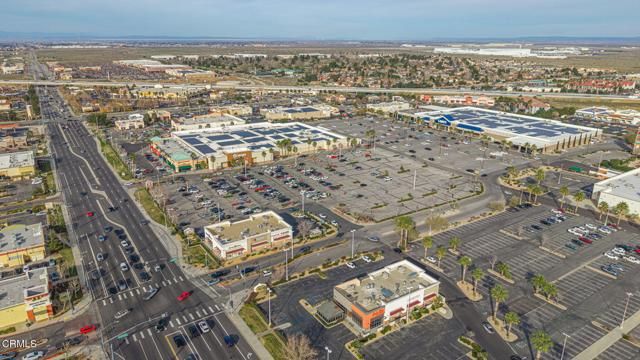 39047 Juniper Tree Road, Palmdale, CA 93551