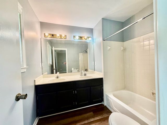 515 MEBANE RD, Oakland, TN 38060