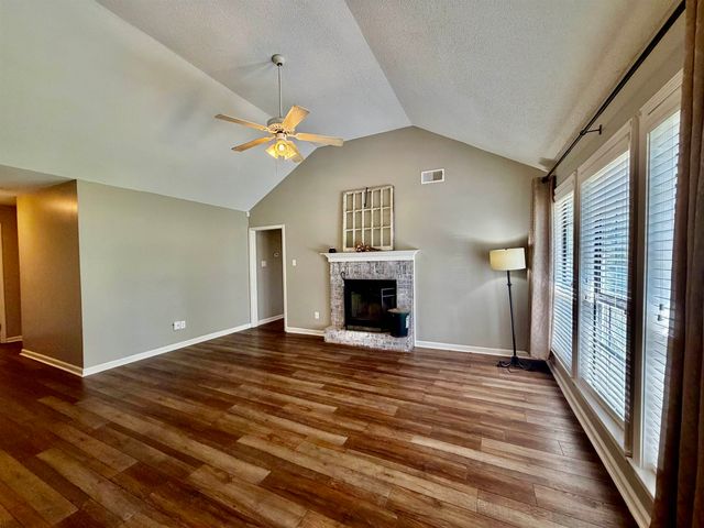 515 MEBANE RD, Oakland, TN 38060