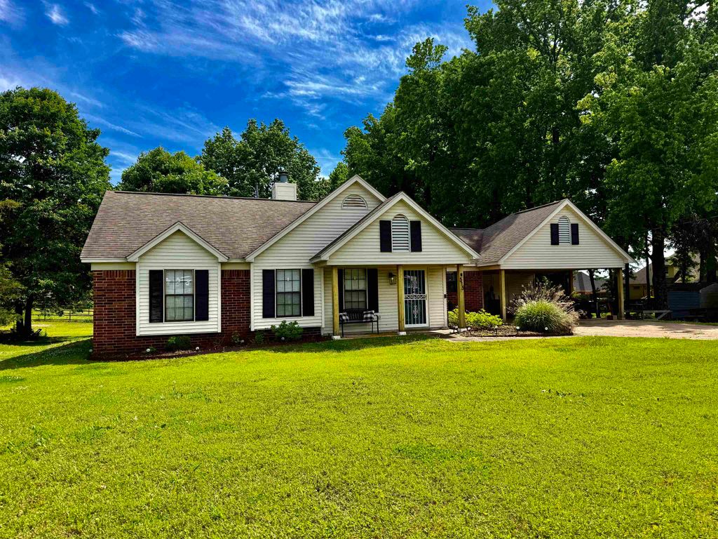 515 MEBANE RD, Oakland, TN 38060