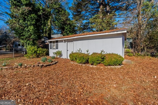 1729 Milton Way, Perry, GA 31069