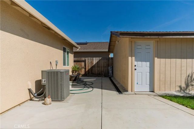 714 Dean Court, Merced, CA 95341