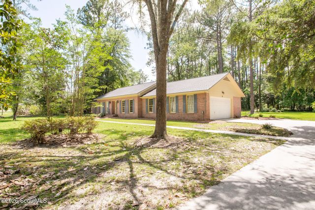 1075 Wildwood Road, Waycross, GA 31503