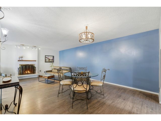 4230 Ne 125TH Pl, Portland, OR 97230