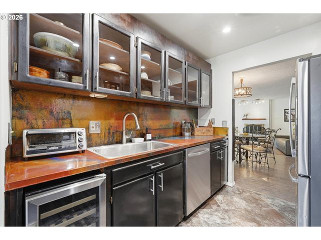 4230 Ne 125TH Pl, Portland, OR 97230