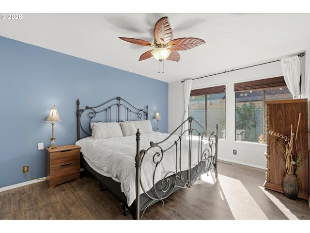4230 Ne 125TH Pl, Portland, OR 97230