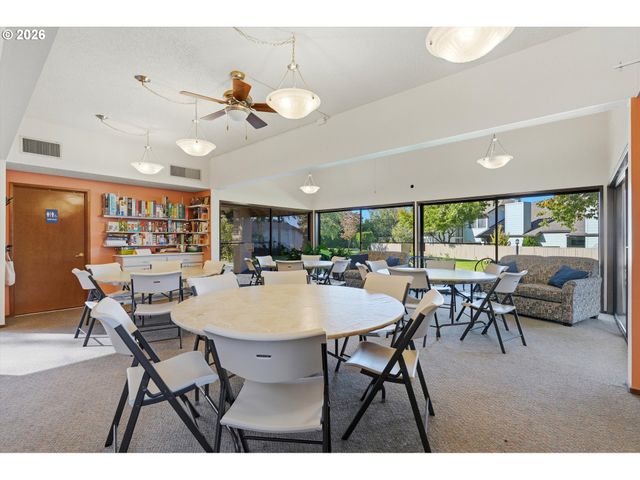 4230 Ne 125TH Pl, Portland, OR 97230