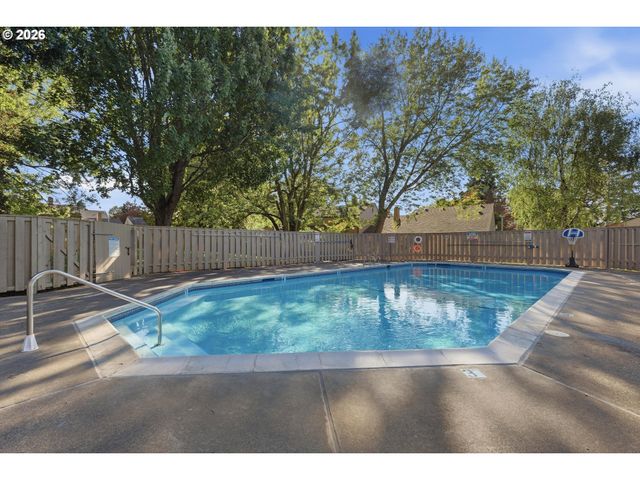 4230 Ne 125TH Pl, Portland, OR 97230