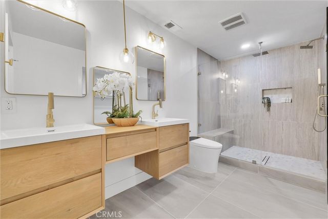 944 East Bastanchury Road, Placentia, CA 92870