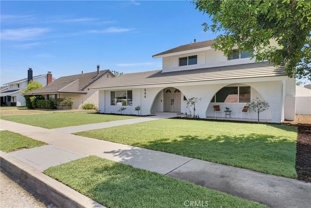 944 East Bastanchury Road, Placentia, CA 92870